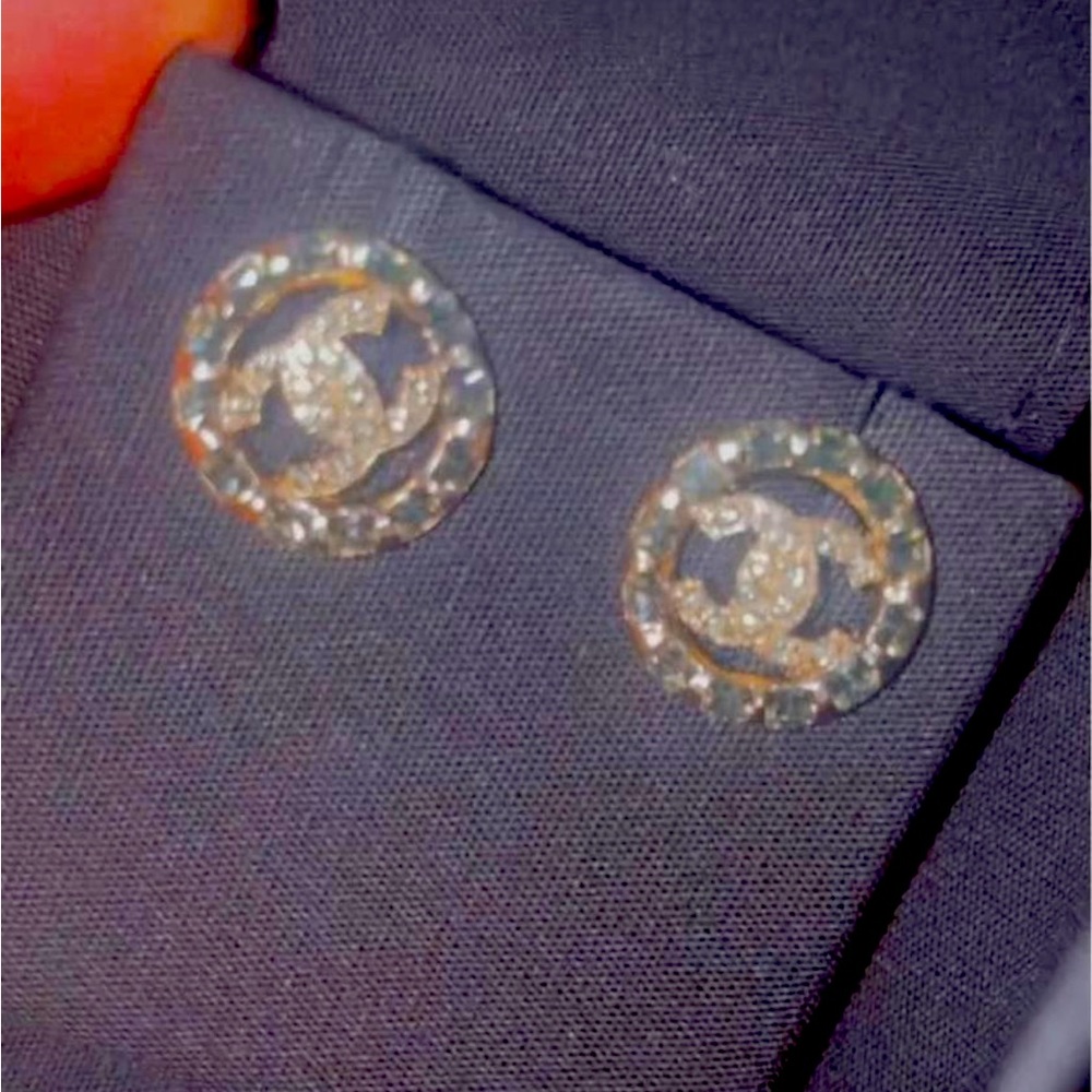Pretty Authentic Chanel Earrings - image 1